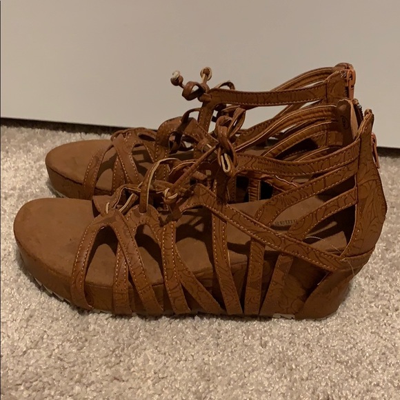 Pierre Dumas sandals - Picture 2 of 4